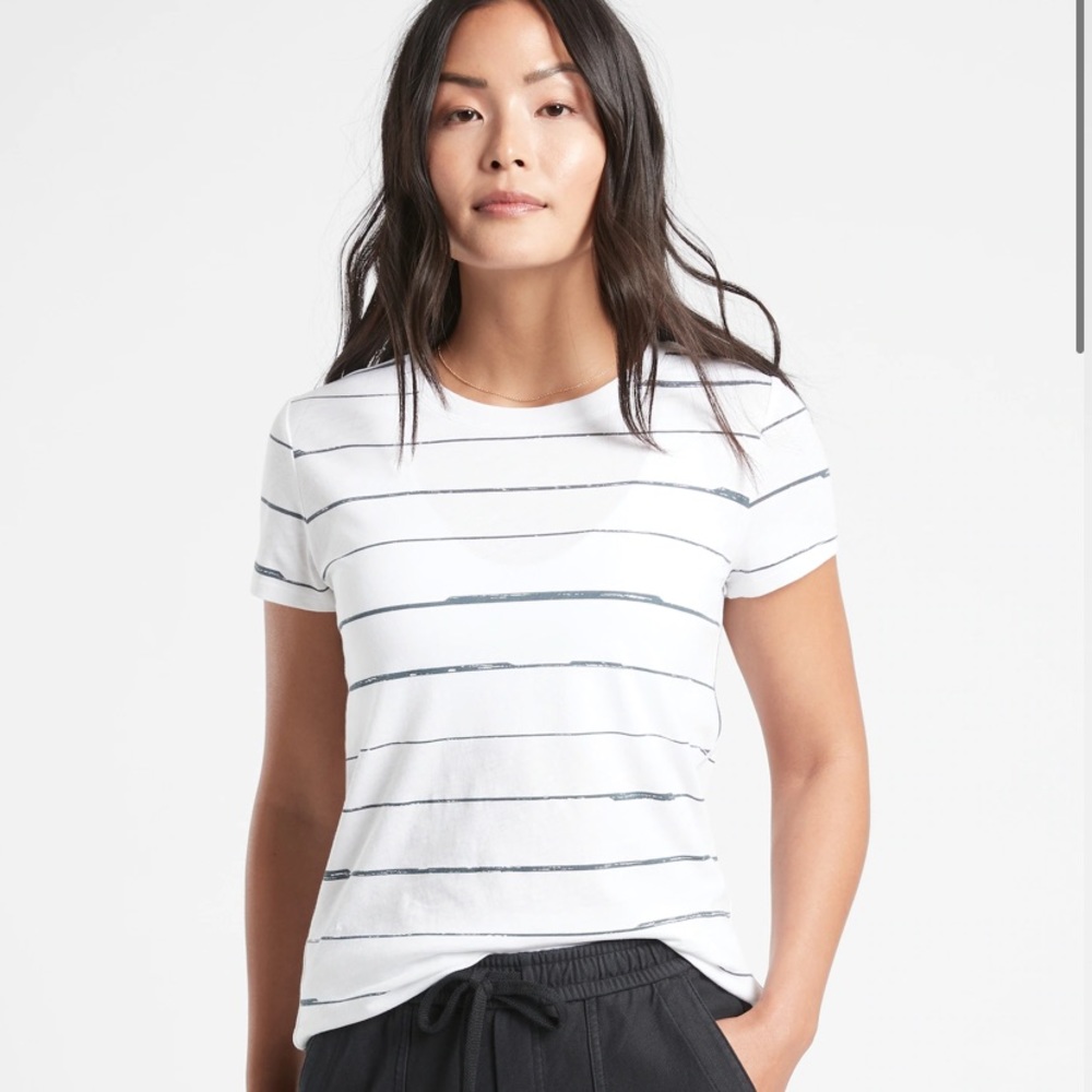 Athleta white T-shirt with dark stripes size small